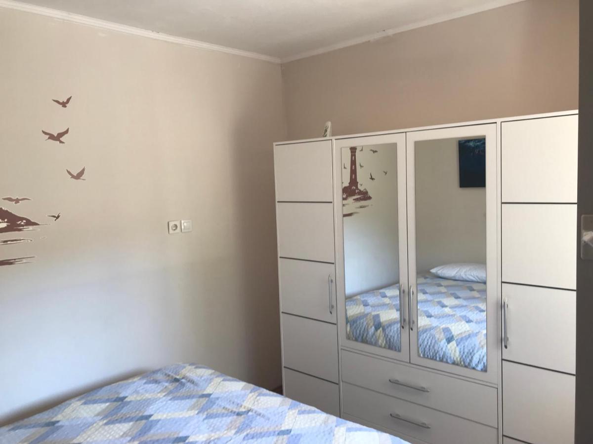 Appartamento Apartman Flora'S Garden Korčula Esterno foto
